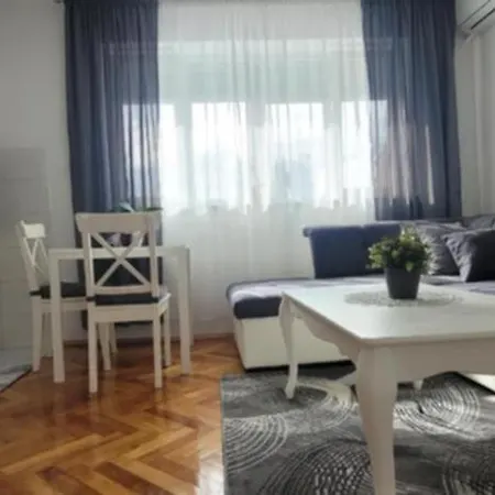 Apartman Novak